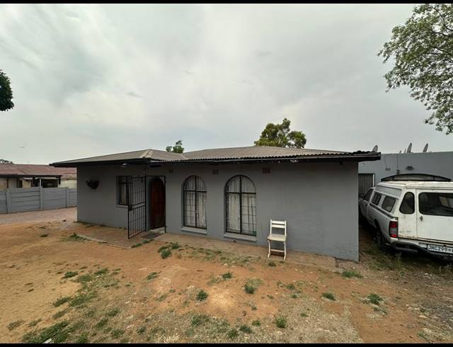 12 BEDROOM HOUSE FOR SALE IN TEDSTONEVILLE